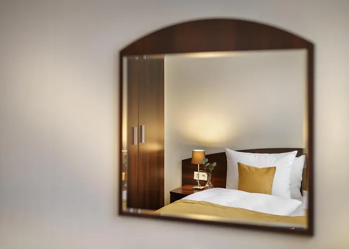 Hotel Novum Eleazar Center 4*