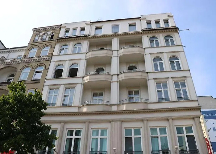 Novum Eleazar Center