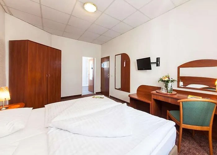 Novum Eleazar Center Hotel