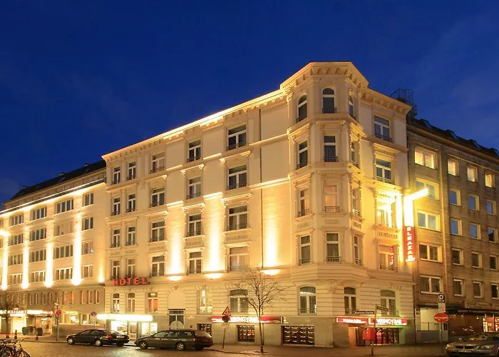 Hotel Novum Eleazar Center 4*